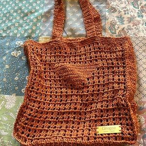 Grogee knit rust tote bag